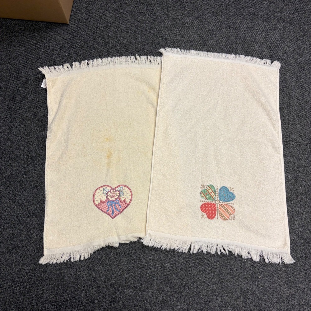 Vintage Cannon Hand Towel Set 2 Cream Embroidered Hearts Fringe Made in USA